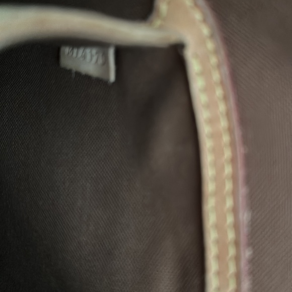 Louis Vuitton Palermo GM purse - Picture 11 of 16